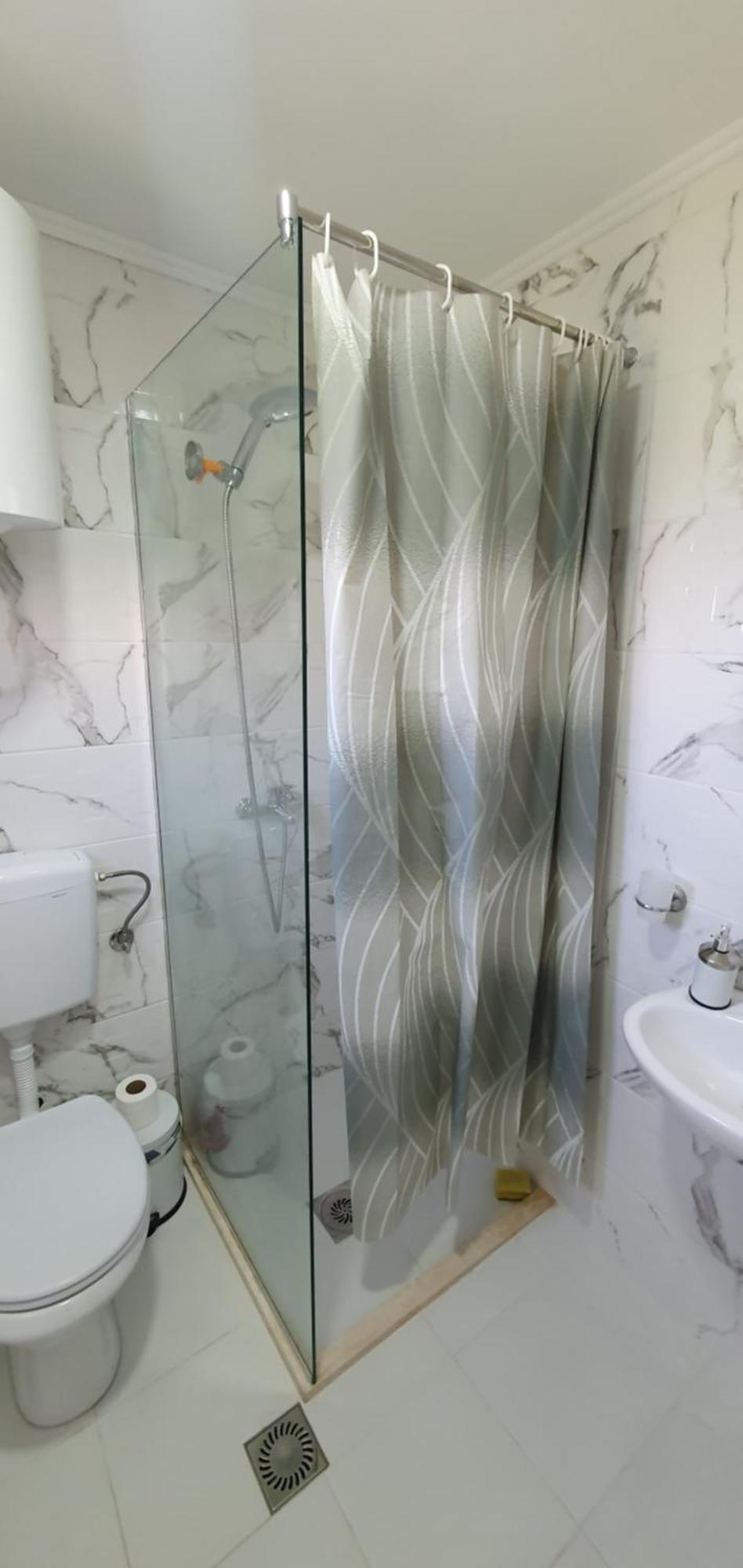Cozzy Apartment Near The Aiport Podgorica Mitrovici  ภายนอก รูปภาพ